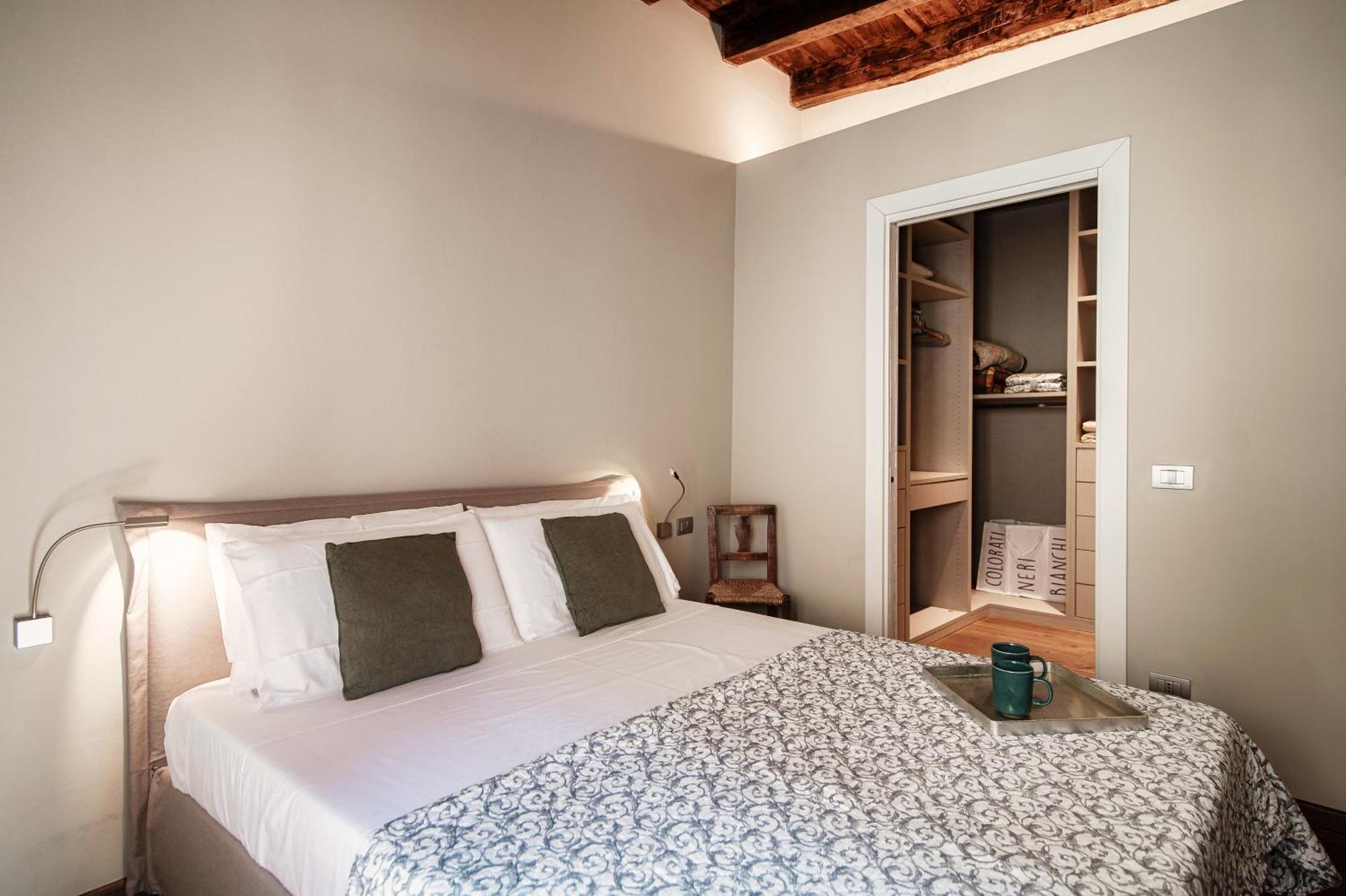 First & Urban Oasis - By Myhomeincomo Ngoại thất bức ảnh